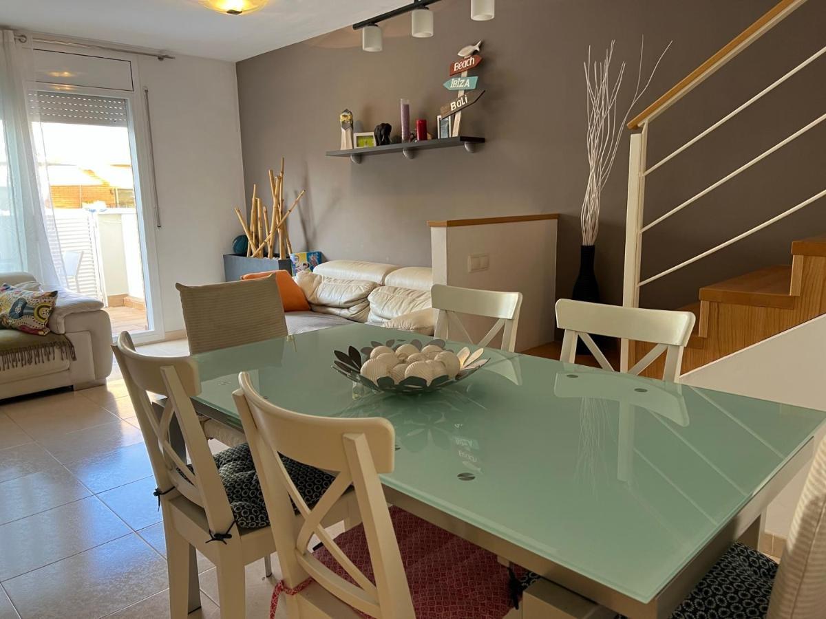 Cozy Beach House With Pool & Bbq Cubelles Ngoại thất bức ảnh